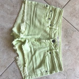 Bullhead  PacSun light pastel lime green shorts